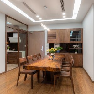 Bàn ăn gỗ hiện đại